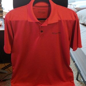 Medium Columbia polo. Medium. Red